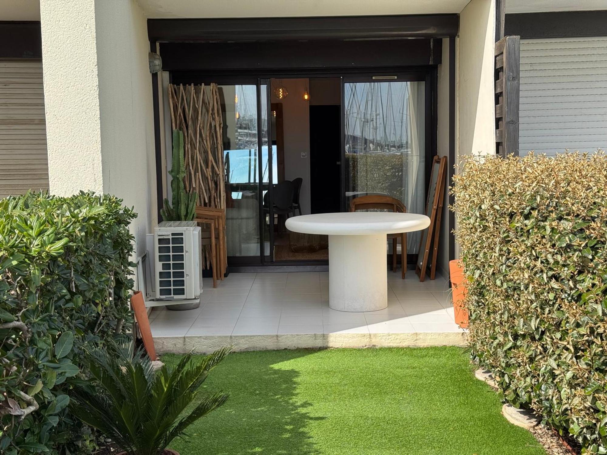 Apartmán Les Marines De Cogolin Exteriér fotografie